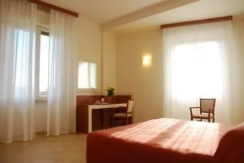 B＆b ソジョルノ ポンテ ロッソ フィレンツェ