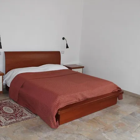 B＆b ソジョルノ ポンテ ロッソ 3*