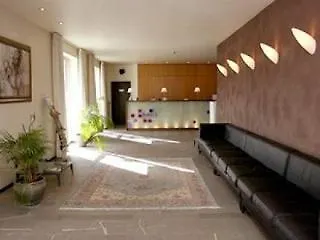 B＆b ソジョルノ ポンテ ロッソ